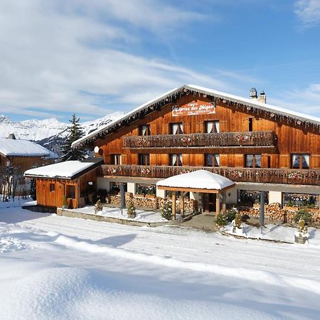 Le Caprice Des Neiges Hotel Кре-Волан Екстериор снимка